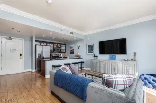 Photo #4: 2727978 Listing 