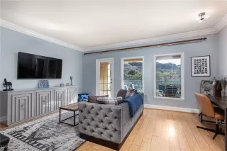 Photo #5: 2727978 Listing 