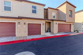 Photo #1: 2727993 Listing 