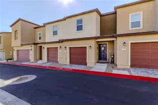 Photo #2: 2727993 Listing 