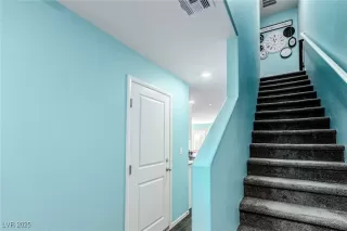 Photo #5: 2727993 Listing 