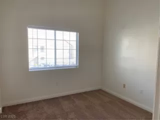 Photo #4: 2727999 Listing 