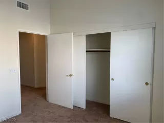 Photo #5: 2727999 Listing 