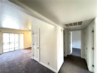 Photo #1: 2728024 Listing 