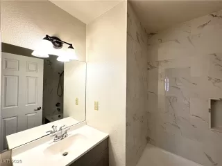 Photo #5: 2728024 Listing 