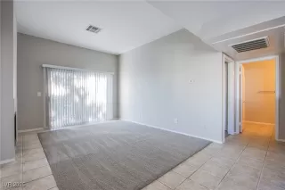 Photo #2: 2728062 Listing 