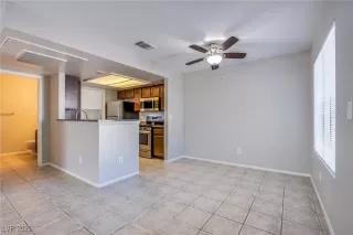 Photo #3: 2728062 Listing 