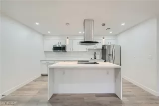 Photo #3: 2728078 Listing 