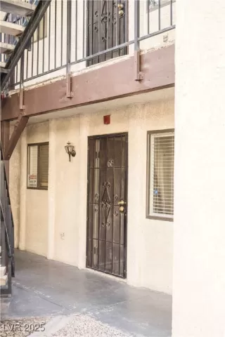 Photo #1: 2728108 Listing 