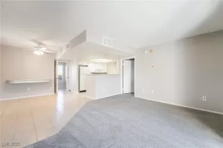 Photo #5: 2728158 Listing