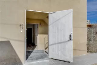 Photo #5: 2728163 Listing 