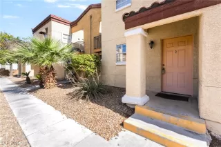 Photo #3: 2728171 Listing 