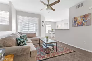 Photo #3: 2728176 Listing 