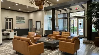 Photo #3: 2728180 Listing