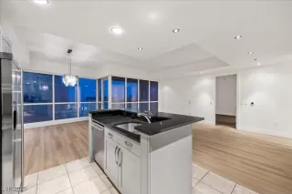 Photo #5: 2728198 Listing 