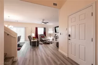 Photo #6: 2728218 Listing 