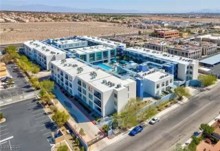 Photo #2: 2728230 Listing 