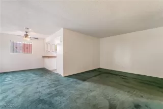 Photo #3: 2728246 Listing 