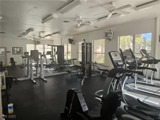 Photo #2: 2728251 Listing 