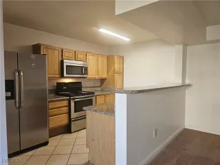 Photo #5: 2728251 Listing 