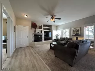 Photo #5: 2728253 Listing 