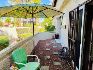 Photo #1: 2728284 Listing 