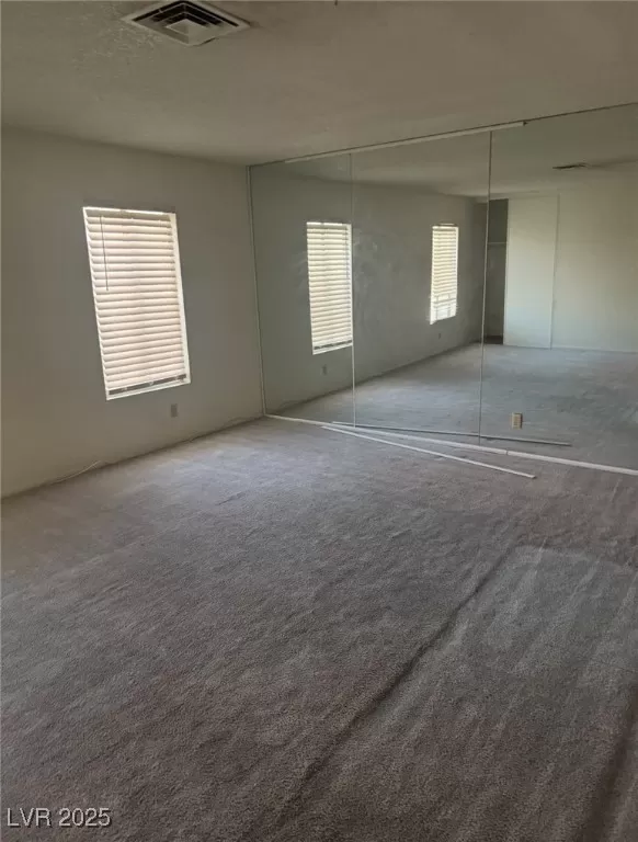 MLS: 2728317 Condo For Sale