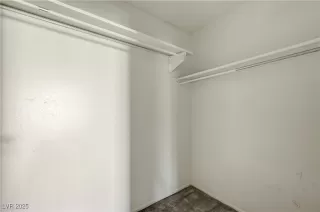 Photo #6: 2728317 Listing 