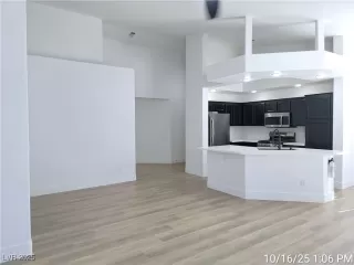 Photo #6: 2728335 Listing 