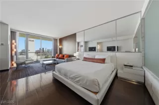 Photo #4: 2728339 Listing