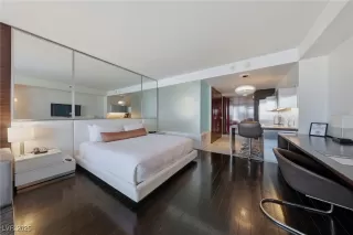 Photo #6: 2728339 Listing