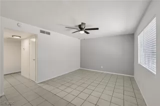 Photo #3: 2728364 Listing 