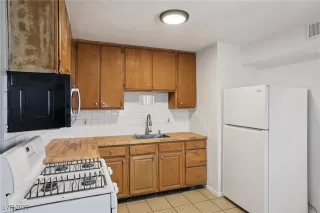 Photo #6: 2728364 Listing 