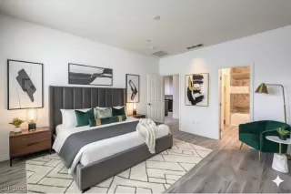 Photo #3: 2728366 Listing