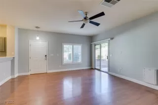 Photo #3: 2728367 Listing 