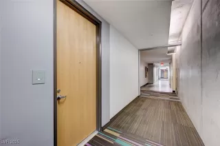 Photo #1: 2728390 Listing