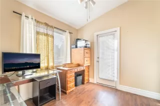 Photo #5: 2728398 Listing 