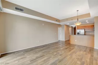 Photo #2: 2728437 Listing 