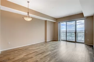 Photo #3: 2728437 Listing 