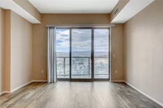 Photo #4: 2728437 Listing 