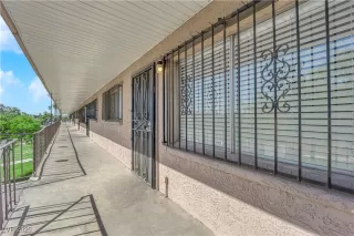 Photo #2: 2728454 Listing 