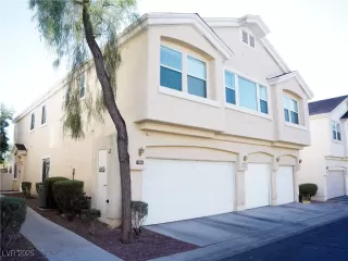 Photo #1: 2728471 Listing 