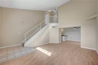 Photo #4: 2728485 Listing 