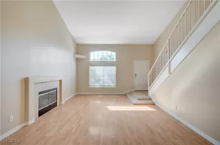 Photo #5: 2728485 Listing 