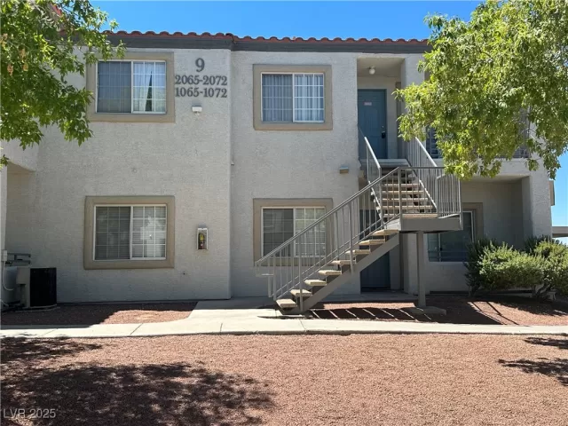 MLS: 2728544 Condo For Sale