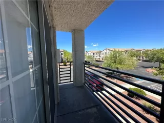 Photo #2: 2728544 Listing 