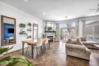 Photo #6: 2728552 Listing 