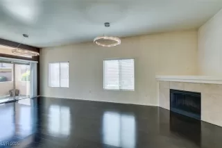 Photo #3: 2728601 Listing 