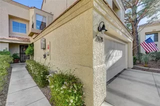 Photo #3: 2728613 Listing 