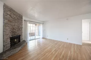 Photo #6: 2728631 Listing 